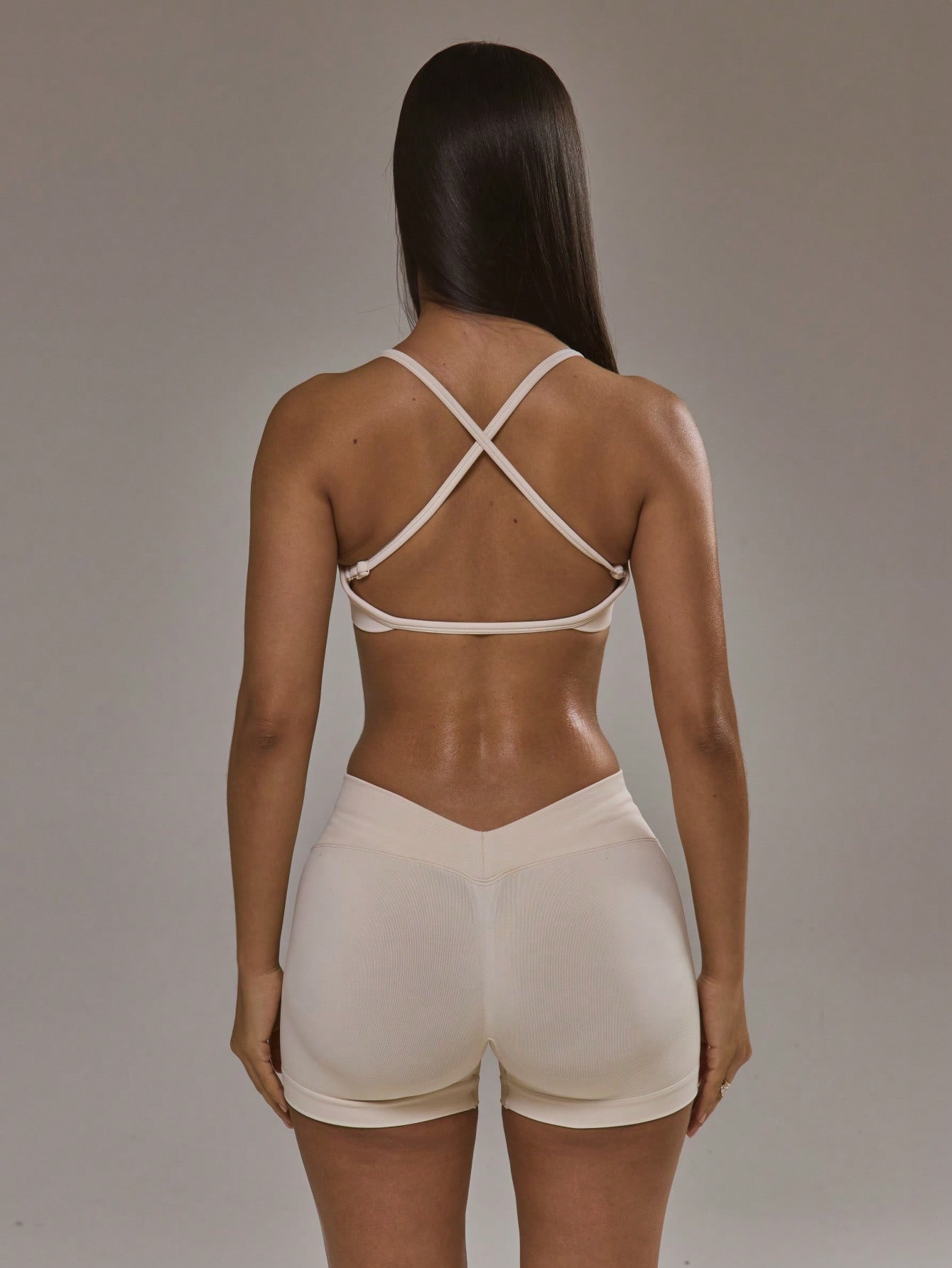 Cross Back Sports Bra & Scrunc - đánh giá và giá Yoga Fitness Wear